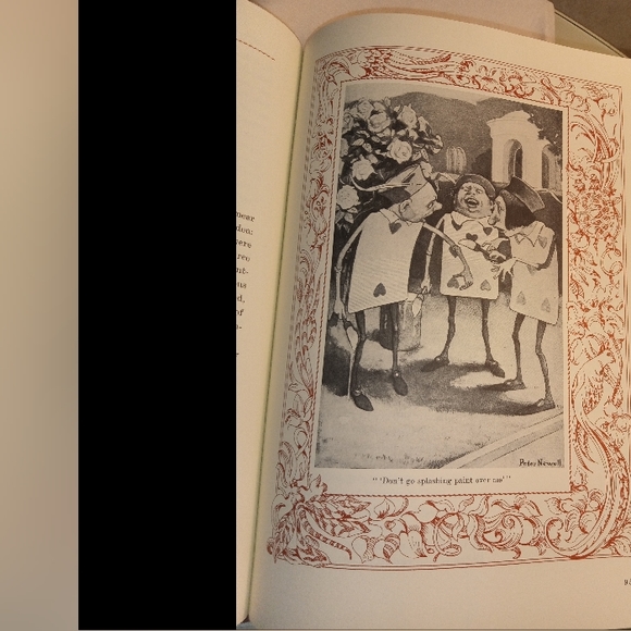 Alice in Wonderland Into the Looking Glass (Book) - Picture 8 of 17